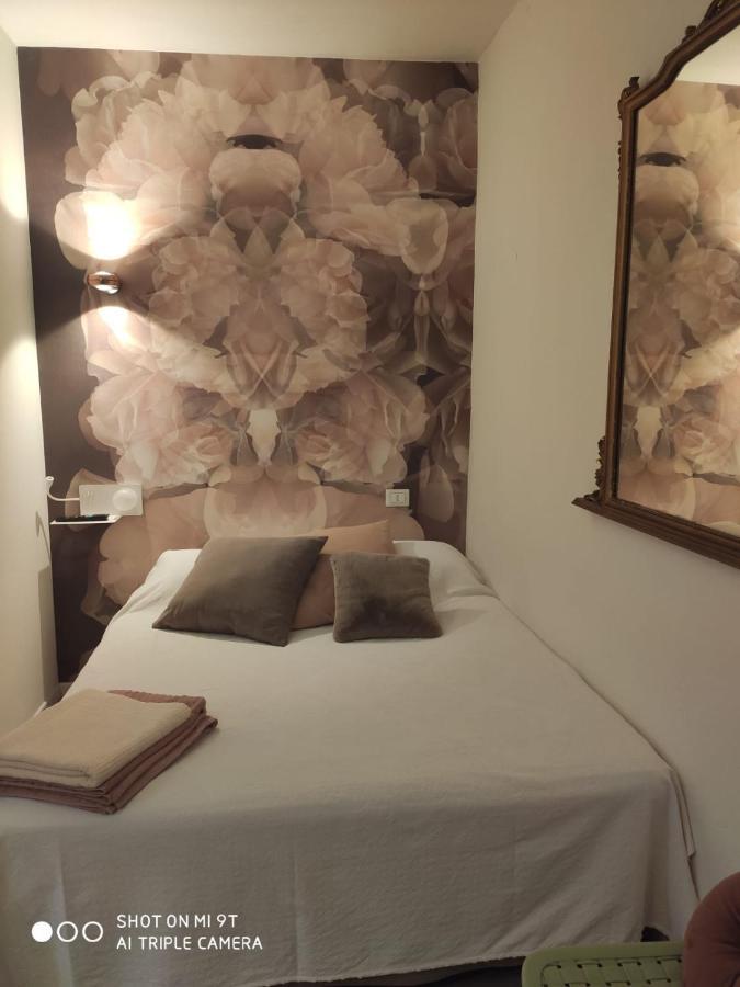 Appartement Il Nido Di Ari à Ferrare Extérieur photo